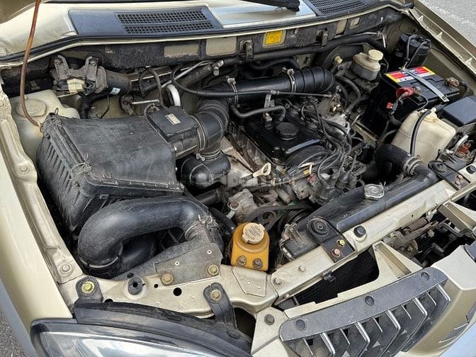 Cần bán xe Mitsubishi Jolie bánh treo sx-2005 phung xăng điện tử