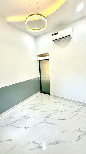 Bán nhà riêng 75m2 chính chủ tại chợ Bình . SHR - đang kinh doanh 15 t