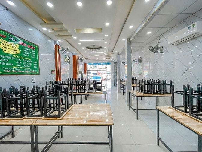 Bán gấp nhà 5 lầu - mặt tiền Hà Huy Giáp- chính chủ
