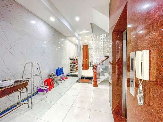 Bán gấp nhà 5 lầu - mặt tiền Hà Huy Giáp- chính chủ