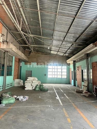 Cho thuê kho mặt tiền Phan Văn Trị P.11 Quận Bình Thạnh_DT:1.560m2