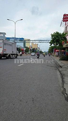 Cho thuê nhà hẻm 5m(XH) Mã Lò, P.B.H.Hòa, Q.Bình Tân giá 13tr