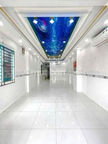 Bán gấp nhà 5 lầu - mặt tiền Hà Huy Giáp- chính chủ