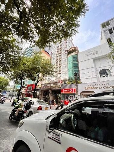 BÁN KHÁCH SẠN 55 PHÒNG ĐC: 27-29 BÀ HUYỆN THANH QUAN - VIEW CV QUẬN 1