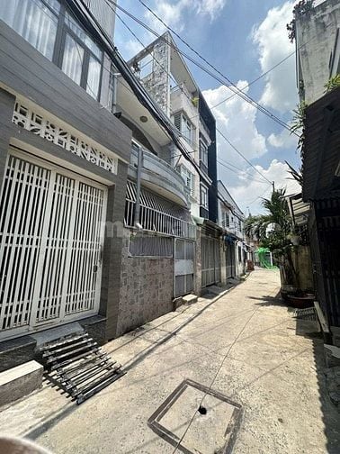 Nhà 3 lầu đẹp Cao Cấp hẻm xe hơi Đường Số 51, P14, Q.Gò Vấp.