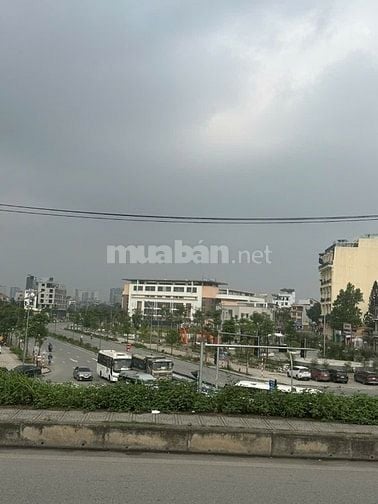 Chính chủ bán đất Mặt phố Nguyễn Gia Bồng-Ngọc Thuỵ 465m² mặt tiền 25m