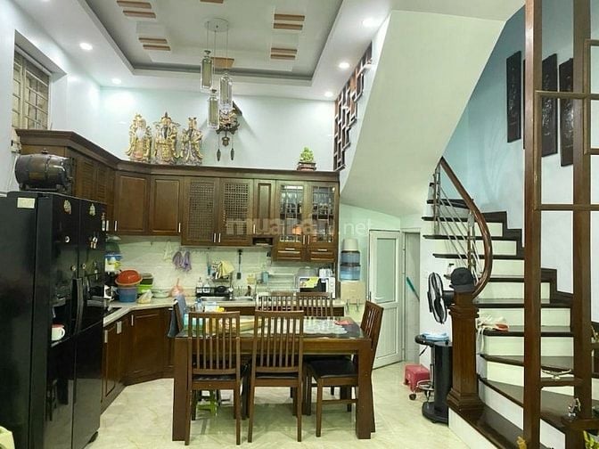 Hiếm bán nhà Mỹ Đình DT sử  dụng 68m2 nhỉnh 7 tỷ, lô góc