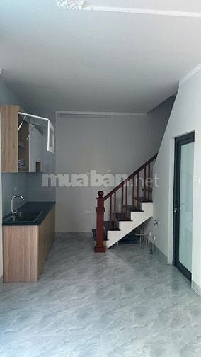 Bán Nhà Khu Hồ Định Công 34m, nhà chính chủ mới xây cần bán