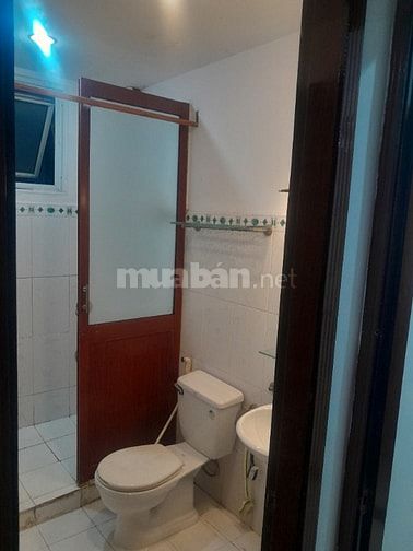 Căn hộ The Mansion 2PN, 2WC, 83m2, 02 ban công, tầng 11. Giá 6 tr/th
