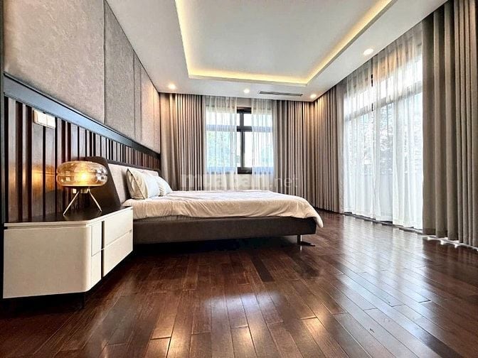 Chính chủ gửi bán BT đơn lập K1-Ciputra 452m2, 2 mặt tiền 42m giá nhỉn