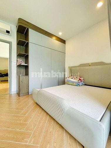 Bán nhà 2 tầng mới đẹp, ngay An Dương Vương - Võ Văn Kiệt, chỉ 5 tỷ.