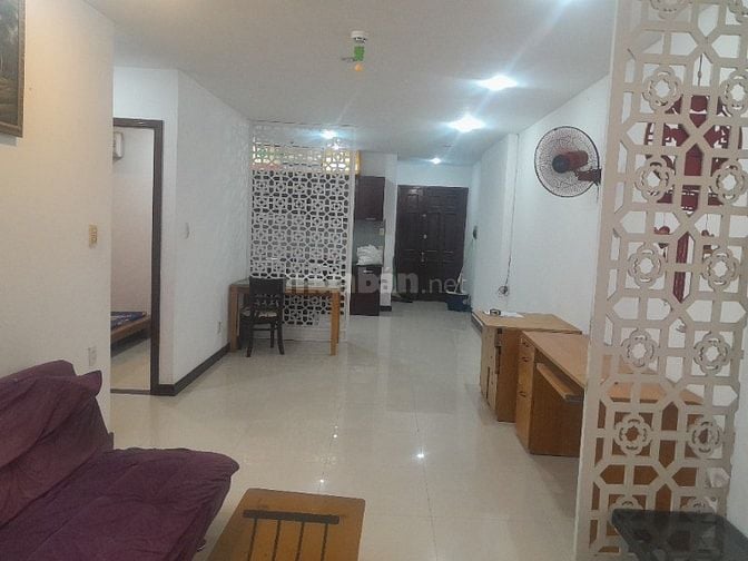 Căn hộ The Mansion 2PN, 2WC, 83m2, 02 ban công, tầng 11. Giá 6 tr/th