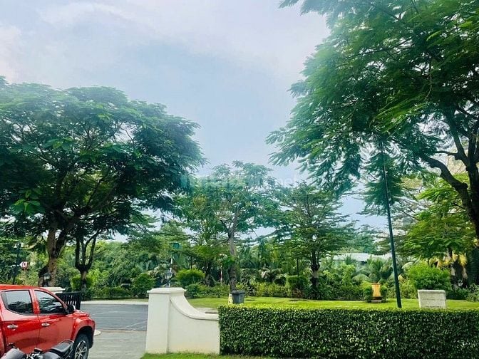Siêu biệt thự Sông Đảo Ngọc VENICA: Đỗ Xuân Hợp Q9