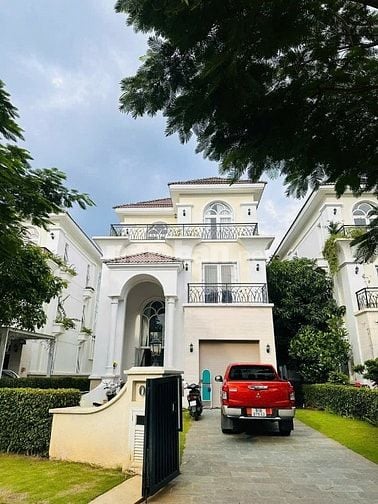 Siêu biệt thự Sông Đảo Ngọc VENICA: Đỗ Xuân Hợp Q9