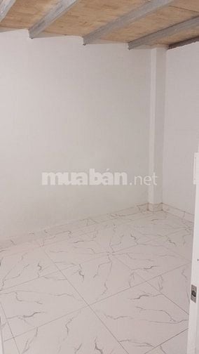 Cho thuê nhà hẻm 1 xẹt ,DT 4.5 x 16m trệt + gác lửng 7.5tr