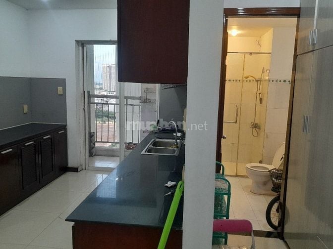 Căn hộ The Mansion 2PN, 2WC, 83m2, 02 ban công, tầng 11. Giá 6 tr/th
