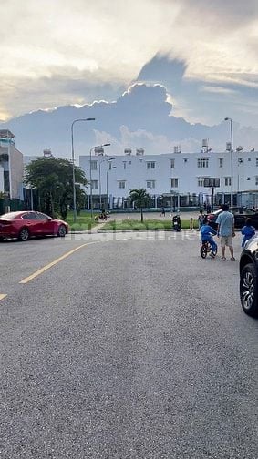 Bán căn hộ chung cư Vision - Tân Tạo Bình Tân, 45m2, giá 1,4 tỷ