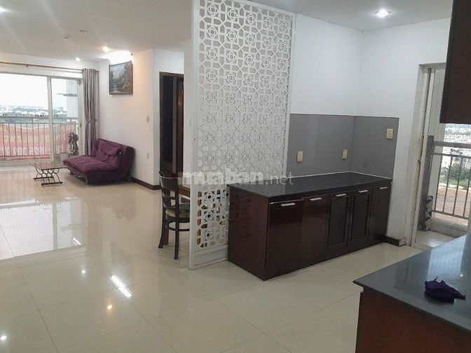 Căn hộ The Mansion 2PN, 2WC, 83m2, 02 ban công, tầng 11. Giá 6 tr/th