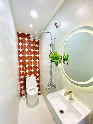 💥Lên sóng em siêu phẩm sát mặt tiền Vạn Kiếp 💥Sát khu Phan Xích Long