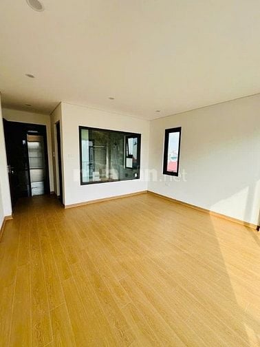 Nhà Vũ Xuân Thiều, mới tinh 6 tầng thang máy, 39.1m2 chỉ 8 tỷ