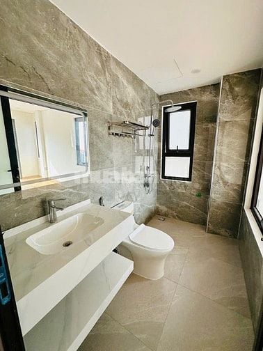 Nhà Vũ Xuân Thiều, mới tinh 6 tầng thang máy, 39.1m2 chỉ 8 tỷ