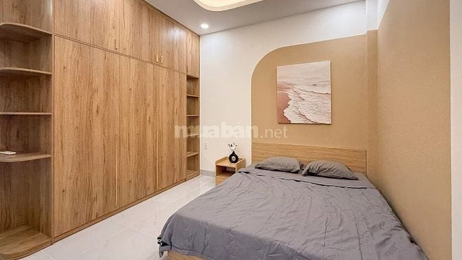 BÁN NHÀ ĐƯỜNG NGUYỄN TRỌNG TUYỂN, Q. PHÚ NHUẬN 