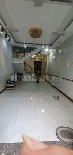 Cho Thuê Nguyên Căn Nhà Hẻm 455/5 Phan Huy Ích. Giá 15.5Tr