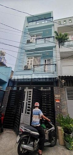 Cho Thuê Nguyên Căn Nhà Hẻm 455/5 Phan Huy Ích. Giá 15.5Tr