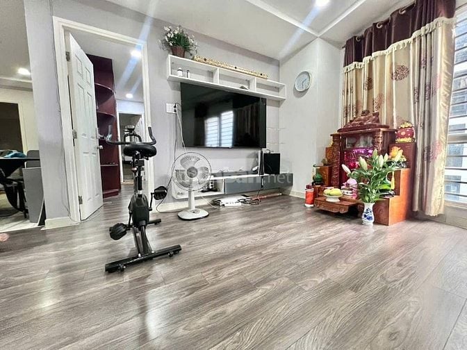 Chung cư Lotus, Trịnh Định Thảo, TP: 69m2, 2p ngủ, 2wc, nội thất, 9tr