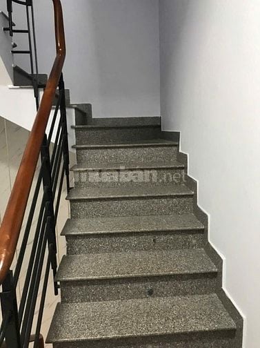Cho Thuê Nguyên Căn Nhà Hẻm 455/5 Phan Huy Ích. Giá 15.5Tr