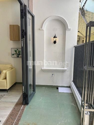 Chính chủ mình cần bán nhà đẹp kiên cố 3 tầng kiệt 5/7 Giang Văn Minh 
