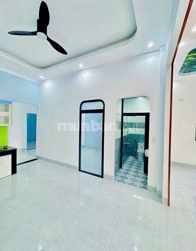 Nợ nần dẫn đến bán cái nhà 107m2 này 1 tỷ 1 ở ngay Tân Hiệp - Hóc Môn.