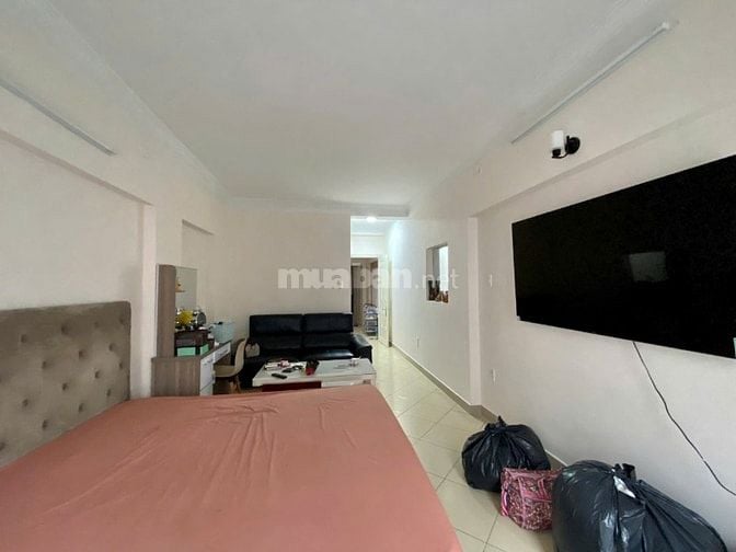 NGUYÊN CĂN 3 LẦU HẺM XE TẢI NGUYỄN HỮU CẢNH P22 BÌNH THẠNH