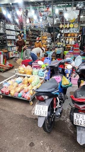 ✅Sang lại cửa hàng gia dụng ngay chợ Bà Hom 