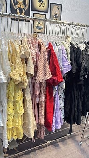 Thanh lí lô 110c váy trend giá rẻ