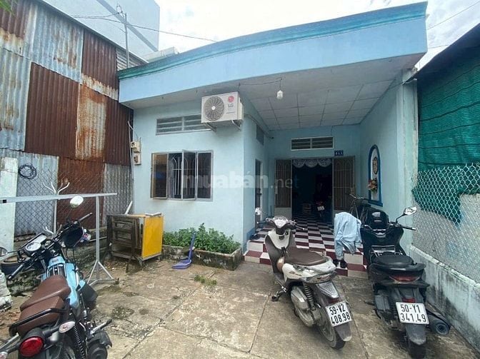Anh Ba Bán gấp căn nhà 140m2 ở Tân Thông Hội - Củ Chi . giá 760 triệu.