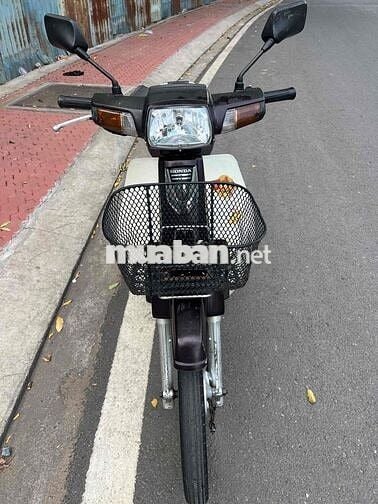 nhà chật nên bán xe