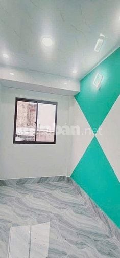 Bán nhà 3 tầng Lê Thị Bạch Cát, Quận 11, gần chợ Phú Thọ, giá 2.45 tỷ