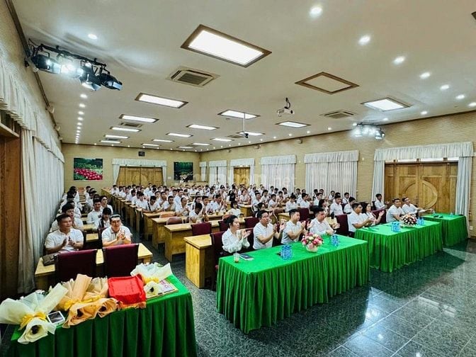Tuyển NV kinh doanh BĐS Nhà Phố - Thu nhập “không giới hạn”Đi làm ngay