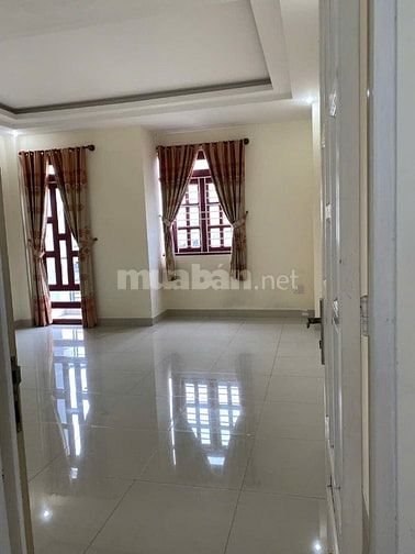 Bán Nhà Đường Nội Bộ 6m : Bạch Đằng P.2 Q.Tân Bình - dt:5x20m 3 lầu