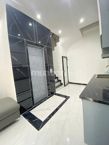 Bán nhà Khương Đình Thanh Xuân, 32m2 x 6 tầng thang máy, Giá 8.1 tỷ