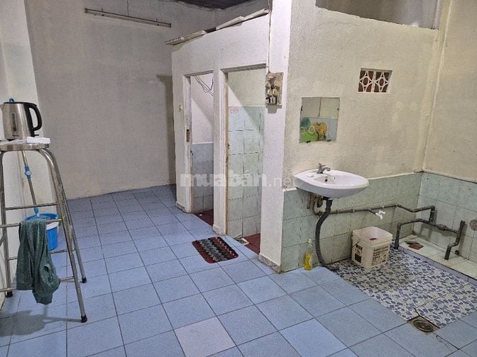 Nhà cho thuê 5pn giá rẻ, gần chợ, trường AN, sạch sẽ