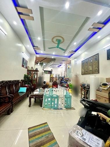 TRUNG TÂM GÒ VẤP - HẺM 6m THÔNG - 4.5 x 18 - 4 TẦNG - 8.9 TỶ