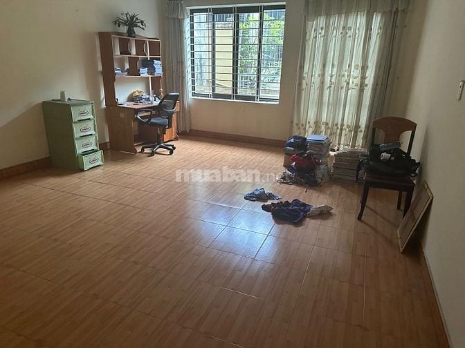 Cho thuê nhà ký hợp đồng dài hạn