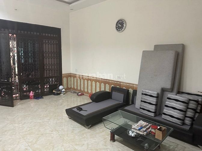 Cho thuê nhà ký hợp đồng dài hạn
