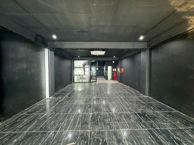 - MẶT PHỐ THỤY KHUÊ,DT 155m2, 8 TẦNG, MT 6,1M. 