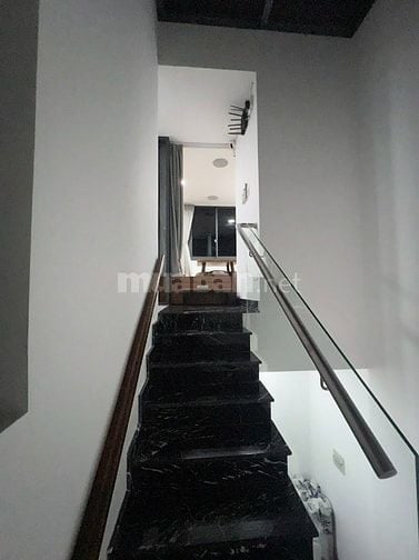 Cần bán gấp nhà khu nội bộ ngay Lê Văn Sỹ- Tân Canh, Tân Bình