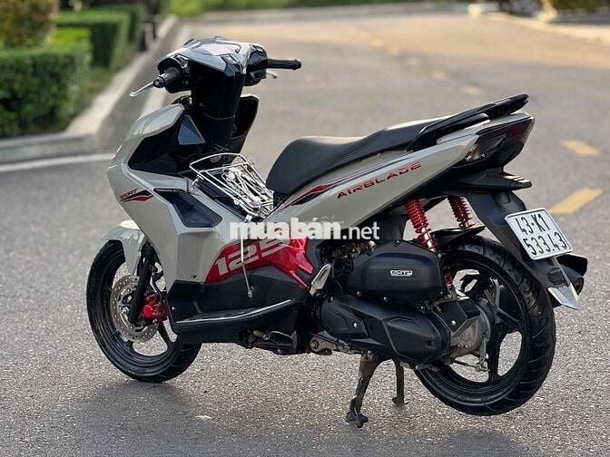 Honda- air blade