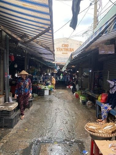 MẶT TIỀN KINH DOANH SẦM UẤT – NGAY CHỢ TÂN THUẬN – TRẦN XUÂN SOẠN Q7 