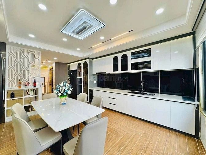 CHÍNH CHỦ GIẢM MẠNH 700TR CẦN BÁN GẤP NHÀ MỚI XÂY GÒ VẤP 3 LẦU ĐÚC